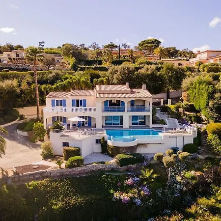 Solimare Vue Mer Exceptionnelle 15 Personnes 6 Piscine A Debordement Sainte-Maxime