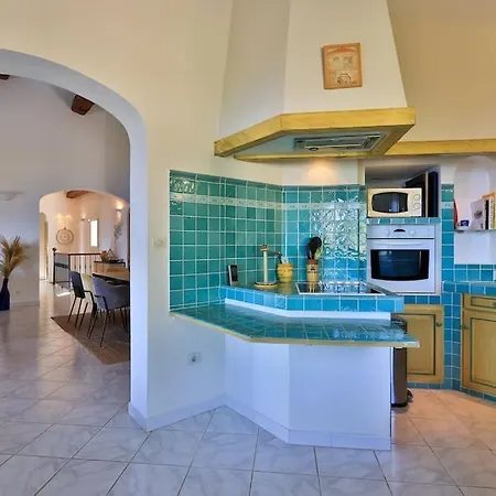 Solimare Vue Mer Exceptionnelle 15 Personnes 6 Piscine A Debordement Villa